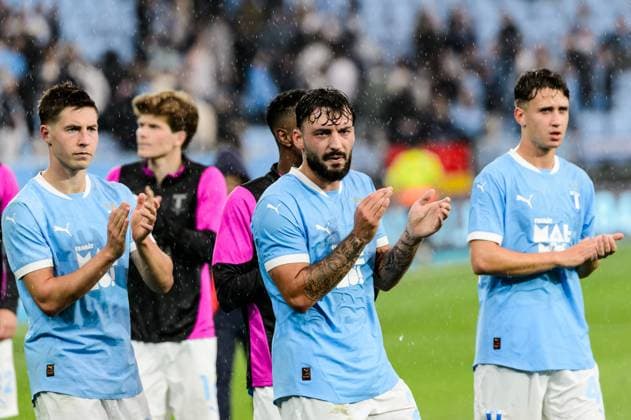 250805 Lasse Berg Johnsen, Sead Haksabanovic and Kenan Busuladzic of Malmö FF after the UEFA Champions League qualifier football match between Malmö FF and FC Copenhagen on August 5, 2025 in Malmö Photo Christian Örnberg BILDBYRAN COP 166 CS0745 fotboll football soccer fotball uefa champions league champions league malmö ff fc copenhagen bbeng  Copyright: CHRISTIANxÖRNBERG BB250805CO080