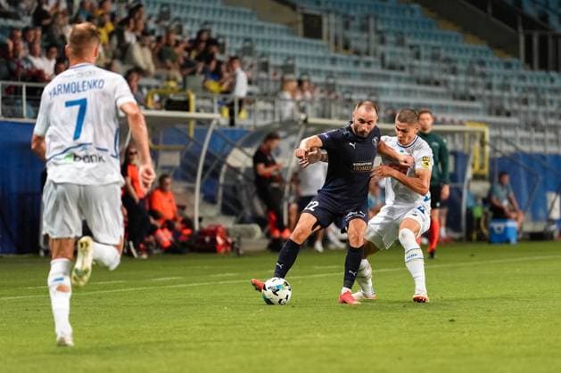 LUBLIN 05.08.2025 MECZ III RUNDA KWALIFIKACYJNA LIGA MISTRZOW UEFA SEZON 2025 2026: DYNAMO KIJOW - HAMRUN SPARTANS --- MENS FOOTBALL MATCH UEFA CHAMPIONS LEAGUE SEASON 2025 2026 THIRD QUALIFYING ROUND - FIRST LEG: FC DYNAMO KYIV - PAFOS FC MUAMER TANKOVIC, DENYS POPOV FOT. KAZIMIERZ KOZUCH 400MM.PL NEWSPIX.PL --- newspix.pl 