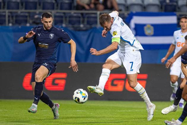 LUBLIN 05.08.2025 MECZ III RUNDA ELIMINACYJNA LIGA MISTRZOW SEZON 2025 26: DYNAMO KIJOW - PAFOS FC --- UEFA CHAMPIONS LEAGUE THIRD QUALIFYING ROUND FIRST MATCH: DYNAMO KYIV - PAFOS FC nz PILEAS KOSTAS ANDRIY YARMOLENKO FOT. ERNEST KOLODZIEJ 400mm.pl NEWSPIX.PL --- newspix.pl 