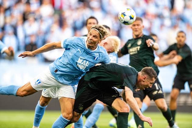 Malmo FF v FC Copenhagen, UEFA Champions League qualification, Malmoe, Sweden Malmo, Sweden. 05th, August 2025. Jens Stryger Larsen (L) of Malmo FF and Lukas Lerager (R) of FC Copenhagen seen during the UEFA Champions League qualification match between Malmo FF and FC Copenhagen at Eleda Stadion in Malmo.  Copyright: xGonzalesxPhoto TobiasxJorgensenx