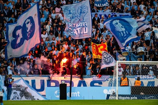 Malmo FF v FC Copenhagen, UEFA Champions League qualification, Malmoe, Sweden Malmo, Sweden. 05th, August 2025. Football fans of Malmo FF seen on the stands at the UEFA Champions League qualification match between Malmo FF and FC Copenhagen at Eleda Stadion in Malmo.  Copyright: xGonzalesxPhoto TobiasxJorgensenx