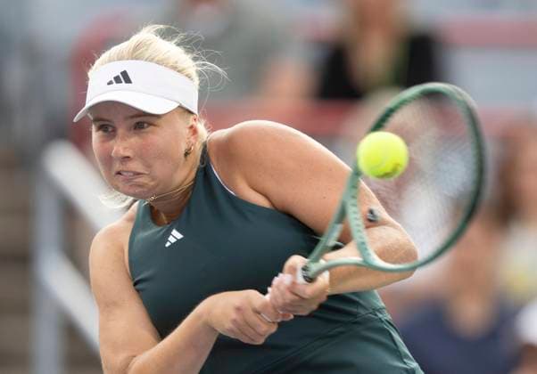 August 5, 2025, Montreal, Pq, Canada: Clara Tauson of Denmark hits a return to Madison Keys of the United States during quarterfinal tennis action at the National Bank Open in Montreal, Tuesday, Aug. 5, 2025. Canada News - August 5, 2025  - ZUMAc35_ 20250805_zaf_c35_057 Copyright: xChristinnexMuschix