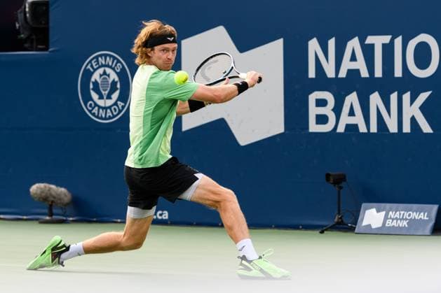 August 5, 2025, Toronto, Ontario, Canada: ANDREY RUBLEV returns a shot against TAYLOR FRITZ of the US during the National Bank Open Presented by Rogers at Sobeys Stadium. Toronto Canada - ZUMAr228 20250805_znp_r228_017 Copyright: xVasiliyxRyabykhx
