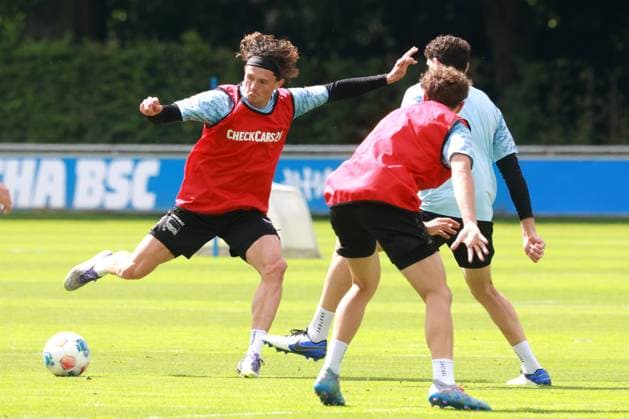 DEU, DFL, 2 FBL Hertha BSC, Training, 06 08 2025, Sportforum, Berlin, DEU, DFL, 2 FBL Hertha BSC, Training, im Bild Fabian Reese Hertha BSC Berlin 11 DFL regulations prohibit any use of Photographs as image sequences and or quasi video nordphotoxGmbHx xEngler nph00076