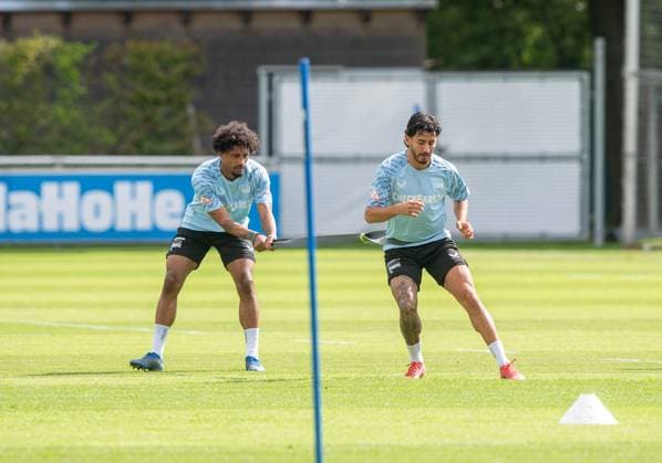 Soccer, Men, Season 2025 26, 2 Bundesliga, Hertha BSC, Training, f l Jeremy Dudziak Hertha BSC , Kevin Sessa Hertha BSC , 06 08 2025, Copyright: xSebastianxRäppold MatthiasxKochx