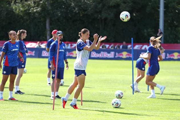 GPFBL Public training of RB Leipzig women, 06 08 25 Giovanna Hoffmann 7, RB Leipzig Football, Google Pixel Womens Bundesliga, Season 2025 2026, Public training of RB Leipzig on 06 08 25 at the Abtnaundorf Sports School, Training Campus Copyright: xBEAUTIFULxSPORTS JanxKaeferx