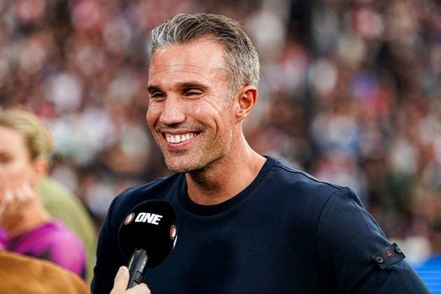 2025-08-06 Feyenoord v Fenerbahce SK - UEFA Champions League Third Qualifying Round ROTTERDAM, NETHERLANDS - AUGUST 6: Coach Robin van Persie of Feyenoord does a pre-game interview during the UEFA Champions League Third Qualifying Round match between Feyenoord and Fenerbahce SK at Stadion Feijenoord on August 6, 2025 in Rotterdam, Netherlands. Rotterdam Stadion Feijenoord Netherlands Content not available for redistribution in The Netherlands directly or indirectly through any third parties. Copyright: xJorisxVerwijstx