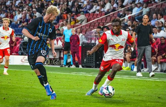 Football Austria, UEFA Champions League 2025 2026, 3rd qualifying round Red Bull Salzburg vs Club Brugge Red Bull Arena Salzburg, Wals Siezenheim, Austria Dorgeles Nene Red Bull Salzburg with Joaquin Seys Club Brugge KV Copyright: xLukasxBierederx