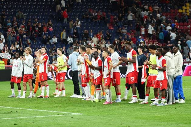 SOCCER - UEFA CL, RBS vs Brugge SALZBURG,AUSTRIA,06.AUG.25 - SOCCER - UEFA Champions League, qualification, Red Bull Salzburg vs Club Brugge. Image shows players of RBS.  GEPAxpictures xDavidxGeieregger