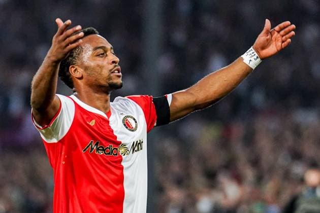 2025-08-06 Feyenoord v Fenerbahce SK - UEFA Champions League Third Qualifying Round ROTTERDAM, NETHERLANDS - AUGUST 6: Quinten Timber of Feyenoord celebrates the first goal during the UEFA Champions League Third Qualifying Round match between Feyenoord and Fenerbahce SK at Stadion Feijenoord on August 6, 2025 in Rotterdam, Netherlands. Rotterdam Stadion Feijenoord Netherlands Content not available for redistribution in The Netherlands directly or indirectly through any third parties. Copyright: xJorisxVerwijstx