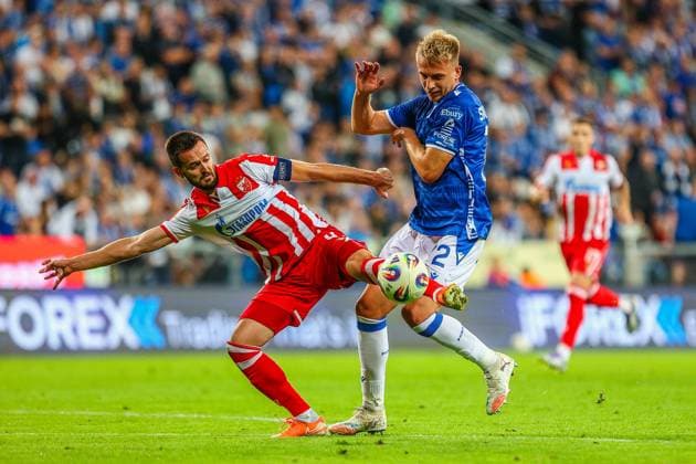 POZNAN 06.08.2025 MECZ III RUNDA ELIMINACYJNA LIGA MISTRZOW SEZON 2025 26: LECH POZNAN - FK CRVENA ZVEZDA BELGRAD --- UEFA CHAMPIONS LEAGUE THIRD QUALIFYING ROUND MATCH: LECH POZNAN - FK CRVENA ZVEZDA BELGRAD NZ MIRKO IVANIC MATEUSZ SKRZYPCZAK FOT. PATRYK PINDRAL 400MM.PL NEWSPIX.PL --- newspix.pl 