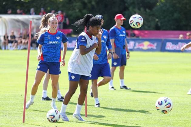 GPFBL Public training of RB Leipzig Women, 06 08 25 Delice Boboy 17, RB Leipzig Football, Google Pixel Women Bundesliga, Season 2025 2026, Public training of RB Leipzig on 06 08 25 at the Abtnaundorf Sports School, Training Campus Copyright: xBEAUTIFULxSPORTS JanxKaeferx
