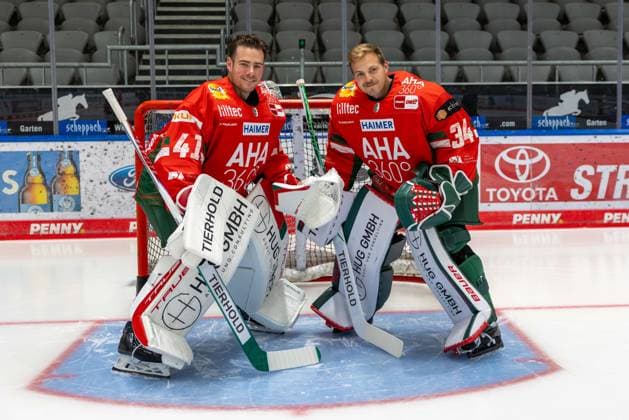 l r Peyton Jones 41 Augsburger Panther , Michael Garteig 34 Augsburger Panther , Team and portrait pictures, Augsburger Panther, Season 2025 2026, Ice Hockey, Penny DEL, 06 08 2025 Augsburg Bavaria Germany Copyright: xkolbert-press ChristianxKolbertx
