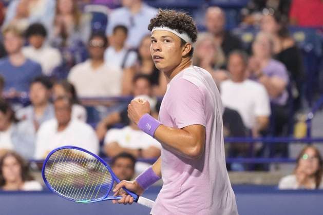 August 7, 2025, Toronto, On, CANADA: Ben Shelton of the USA celebrates a point during his 6-4 6-3 win over Taylor Fritz of the USA during semifinal tennis action at the National Bank Open in Toronto on Wednesday, August 6, 2025. Ben Shelton;  - ZUMAc35_ 20250807_zaf_c35_013 Copyright: xChrisxYoungx
