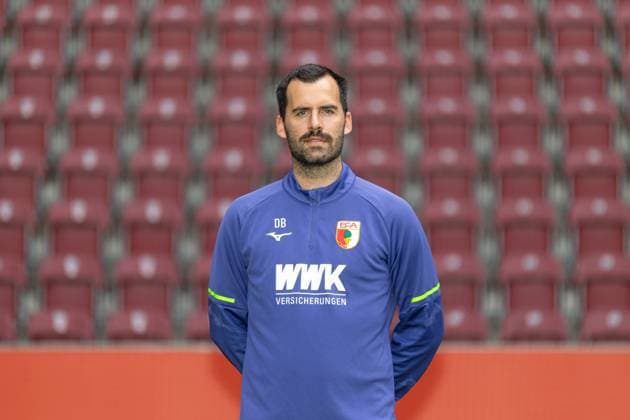 David Binder FC Augsburg 1907 1 BL, portrait date 2025 2026,