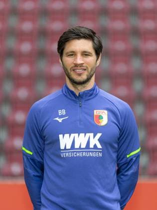 Benedikt Brust FC Augsburg 1907 1 BL, portrait date 2025 2026,