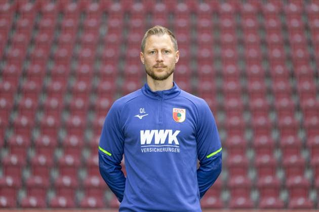 Quirin Löppert FC Augsburg 1907 1 BL, portrait date 2025 2026,