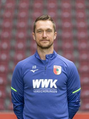 Andreas Bäumler FC Augsburg 1907 1 BL, portrait date 2025 2026,