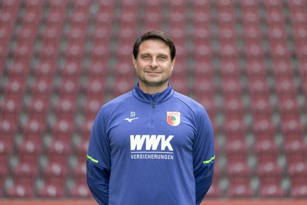 Imre Szabics FC Augsburg 1907 1 BL, portrait date 2025 2026,