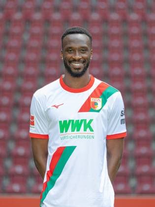 Chrislain Matsima FC Augsburg 1907 1 BL, portrait date 2025 2026,