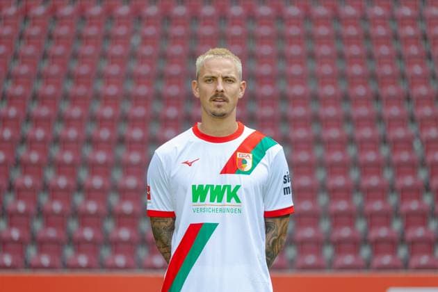 Phillip Tietz FC Augsburg 1907 1 BL, portrait date 2025 2026,