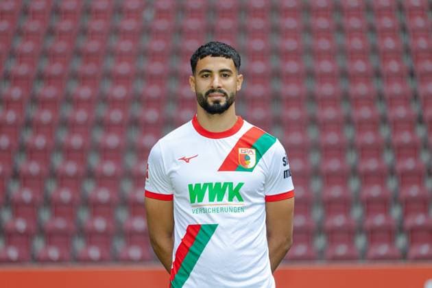 Elias Saad FC Augsburg 1907 1 BL, portrait date 2025 2026,