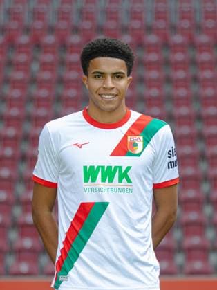 Noahkai Banks FC Augsburg 1907 1 BL, portrait date 2025 2026,