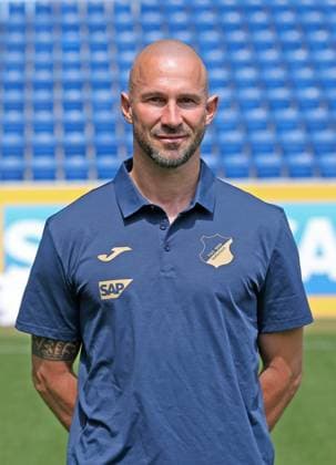 Coach Christian Ilzer Hoffenheim TSG 1899 Hoffenheim Porträttermin 2025 2026 Sinsheim, GER, 06 08 2025 ,Soccer 3 Liga 2025 2026