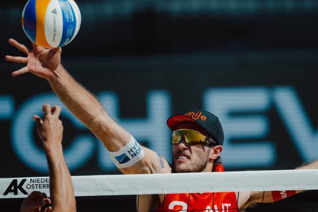 Beach volleyball, Beachvolleyball - Baden Challenge BADEN,AUSTRIA,07.AUG.25 - BEACH VOLLEYBALL - FIVB World Tour - Baden Challenge. Image shows Moritz Pristauz-Telsnigg (AUT).  GEPAxpictures xAlexanderxSolc