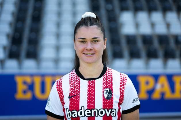 SC Freiburg Women, Media Day, 07 08 2025 Svenja Fölmli SC Freiburg, 9 SC Freiburg Women, Media Day, Dreisamstadion, 07 08 2025 DFB DFL REGULATIONS PROHIBIT ANY USE OF PHOTOGRAPHS AS IMAGE SEQUENCES AND OR QUASI VIDEO Copyright: xBEAUTIFULxSPORTS Boscox