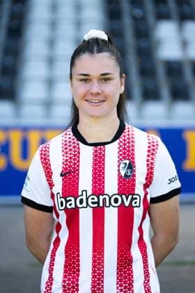 SC Freiburg Women, Media Day, 07 08 2025 Svenja Fölmli SC Freiburg, 9 SC Freiburg Women, Media Day, Dreisamstadion, 07 08 2025 DFB DFL REGULATIONS PROHIBIT ANY USE OF PHOTOGRAPHS AS IMAGE SEQUENCES AND OR QUASI VIDEO Copyright: xBEAUTIFULxSPORTS Boscox