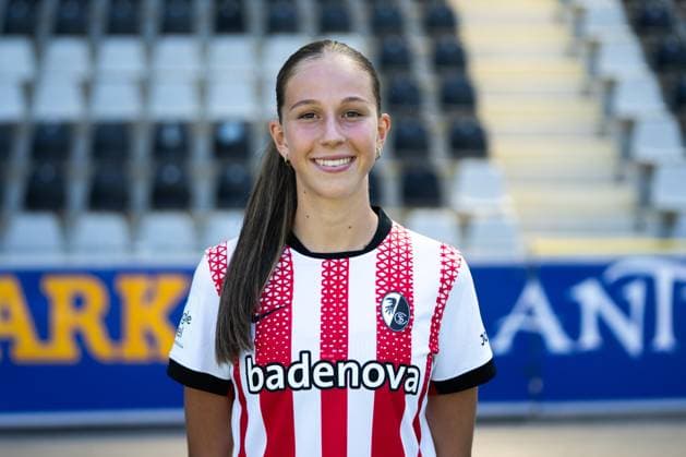 SC Freiburg Women, Media Day, 07 08 2025 Maj Schneider SC Freiburg, 15 SC Freiburg Women, Media Day, Dreisamstadion, 07 08 2025 DFB DFL REGULATIONS PROHIBIT ANY USE OF PHOTOGRAPHS AS IMAGE SEQUENCES AND OR QUASI VIDEO Copyright: xBEAUTIFULxSPORTS Boscox