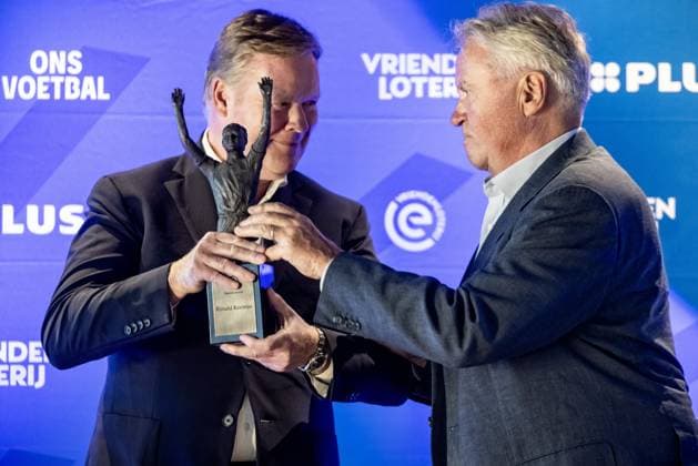 Football, Ronald Koeman receives Eredivisie Oeurve Award in Utrecht