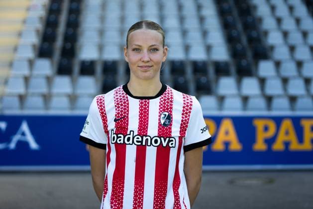 SC Freiburg Women, Media Day, 07 08 2025 Mia Lena Maas SC Freiburg, 18 SC Freiburg Women, Media Day, Dreisamstadion, 07 08 2025 DFB DFL REGULATIONS PROHIBIT ANY USE OF PHOTOGRAPHS AS IMAGE SEQUENCES AND OR QUASI VIDEO Copyright: xBEAUTIFULxSPORTS Boscox