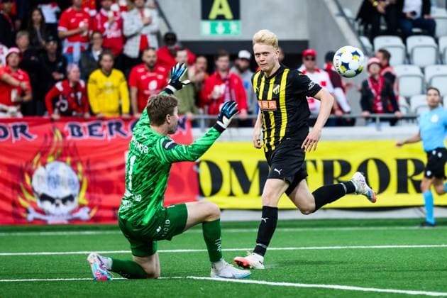 250807 Isak Brusberg of Häcken during the UEFA Champions League qualifier football match between Häcken and Brann on August 7, 2025 in Göteborg Photo Carl Sandin BILDBYRAN code CS CS0748 fotboll football soccer fotball uefa europa league europa league häcken brann bbeng  Copyright: CARLxSANDIN BB250807CS033
