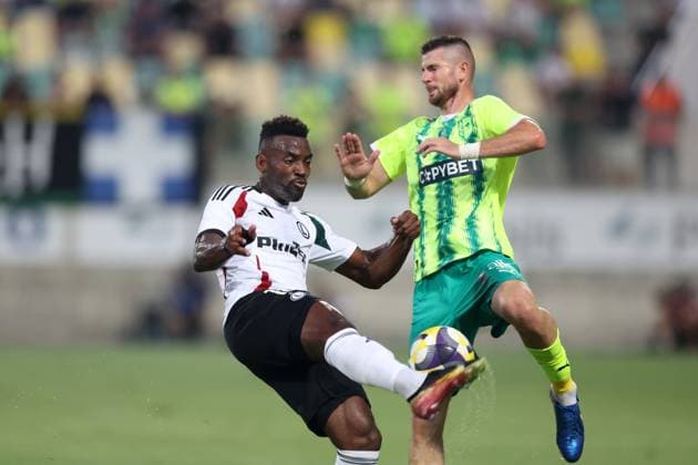 LARNAKA 07.08.2025 PIERWSZY MECZ III RUNDA ELIMINACYJNA LIGA EUROPY SEZON 2025 26: AEK LARNAKA - LEGIA WARSZAWA --- UEFA EUROPA LEAGUE THIRD QUALIFYING ROUND FIRST MATCH: AEK LARNACA - LEGIA WARSAW JEAN-PIERRE NSAME VALENTIN ROBERGE FOT. PIOTR KUCZA FOTOPYK NEWSPIX.PL --- newspix.pl POLAND OUT! 