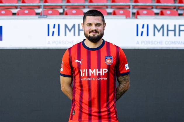 Marnon Busch FC Heidenheim, 02 GER, FC Heidenheim 1846, Football, 1 Bundesliga, Portraettermin 2025 2026, 07 08 2025, DFB DFL regulations prohibit any use of photographs as image sequences GER, FC Heidenheim 1846, Football, 1 Bundesliga, Portraettermin 2025 2026, 07 08 2025 Heidenheim Copyright: xEibner-Pressefoto RogerxBuerkex EP_RBE