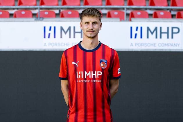 Jan Schoeppner FC Heidenheim, 03 GER, FC Heidenheim 1846, Football, 1 Bundesliga, Portraettermin 2025 2026, 07 08 2025, DFB DFL regulations prohibit any use of photographs as image sequences GER, FC Heidenheim 1846, Football, 1 Bundesliga, Portraettermin 2025 2026, 07 08 2025 Heidenheim Copyright: xEibner-Pressefoto RogerxBuerkex EP_RBE