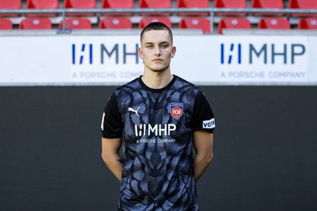Frank Feller FC Heidenheim, 40 GER, FC Heidenheim 1846, Football, 1 Bundesliga, Portraettermin 2025 2026, 07 08 2025, DFB DFL regulations prohibit any use of photographs as image sequences GER, FC Heidenheim 1846, Football, 1 Bundesliga, Portraettermin 2025 2026, 07 08 2025 Heidenheim Copyright: xEibner-Pressefoto RogerxBuerkex EP_RBE