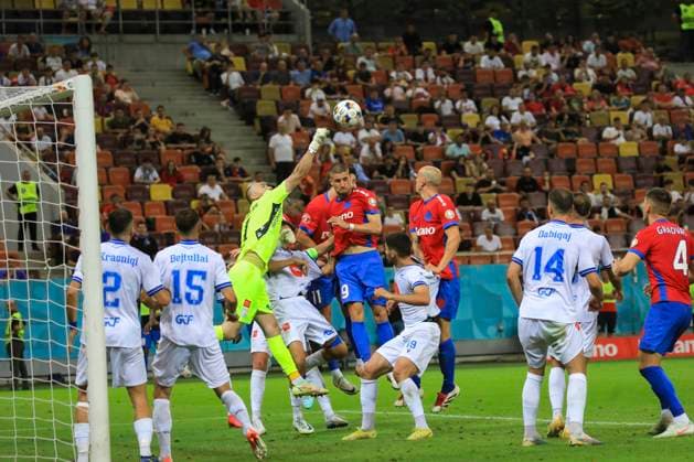 August 07, 2025, UEFA EUROPA LEAGUE, Third qualifying round 1st leg, FCSV (ROU) vs Drita (KOS), Bucharest, National Arena Stadium 1 Faton Maloku jumps high and rejects the cross ball