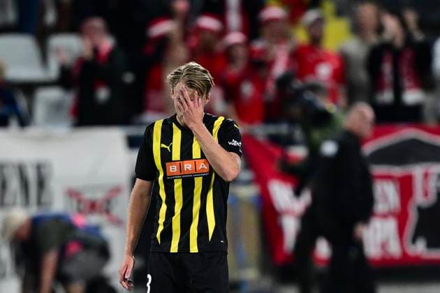 GOTHENBURG, SWEDEN 20250807 Häcken s Sigge Jansson after losing 0 2 in Thursday s football match, third qualifying round for Uefa Europa League, between Sweden s BK Häcken and Norway s SK Brann, match 1 of 2 at Bravida Arena in Gothenburg, Sweden, August 7, 2025 GÖTEBORG SWEDEN x9200x  Copyright: xHannaxBrunlöf TTx QUALIFYING EUROPA LEAGUE QUALIFYING HÄCKEN-BRANN