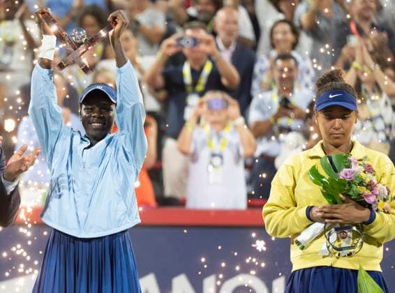 August 7, 2025, Montreal, Pq, Canada: Victoria Mboko of Canada, left, lifts the trophy following her win over Naomi Osaka of Japan after finals tennis action at the National Bank Open in Montreal, Thursday, Aug. 7, 2025. Canada News - August 7, 2025  - ZUMAc35_ 20250807_zaf_c35_182 Copyright: xChristinnexMuschix