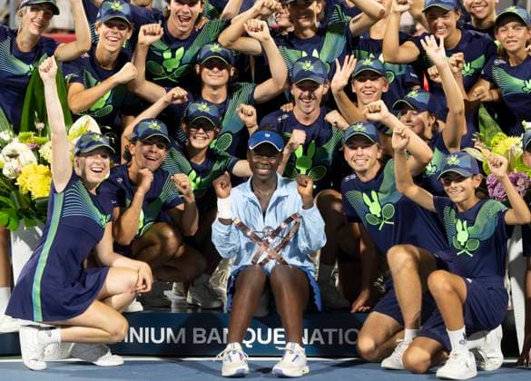 August 7, 2025, Montreal, Pq, Canada: Victoria Mboko of Canada, centre, poses with the ball crew following her group over Naomi Osaka of Japan during finals tennis action at the National Bank Open in Montreal, Thursday, Aug. 7, 2025. Canada News - August 7, 2025  - ZUMAc35_ 20250807_zaf_c35_211 Copyright: xChristinnexMuschix