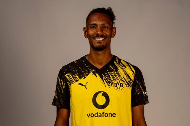 Borussia Dortmund 1 BL, portrait date 2025 2026 Borussia Dortmund 1 BL, portrait date 2025 2026 Sebastien Haller Borussia Dortmund 1 BL, portrait date 2025 2026 Photo Borussia Dortmund Hendrik Deckers via Revierfoto Dortmund Training ground Hohenbuschei North Rhine-Westphalia Germany Poolfoto Borussia Dortmund Hendrik Deck ,EDITORIAL USE ONLY