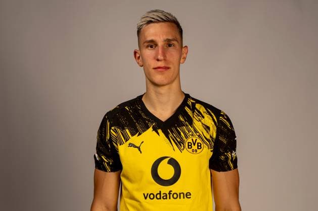 Borussia Dortmund 1 BL, portrait date 2025 2026 Borussia Dortmund 1 BL, portrait date 2025 2026 Nico Schlotterbeck Borussia Dortmund 1 BL, portrait date 2025 2026 Photo Borussia Dortmund Hendrik Deckers via Revierfoto Dortmund Training ground Hohenbuschei North Rhine-Westphalia Germany Poolfoto Borussia Dortmund Hendrik Deck ,EDITORIAL USE ONLY