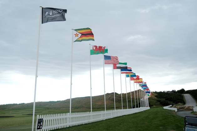 UK: Nexo Championship, Old Course at Trump International Golf Links, Aberdeen, Scotland on 08 August 2025: Pictured: Flags were blowing in the strong wind as grey clouds gathered over Trump International Golf Links, Aberdeenshire, Scotland Aberdeen Trump International Golf Links Scotland Copyright: xAlexxToddx