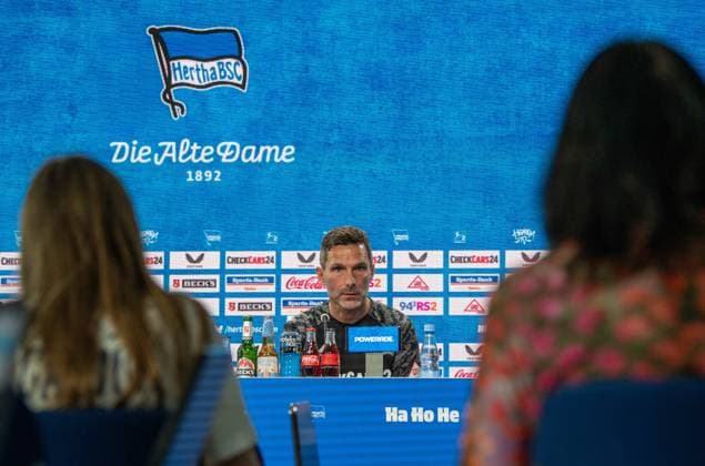 Soccer, Men, Season 2025 26, 2 Bundesliga, Hertha BSC, Press conference before the match against Karlsruher SC, in the picture coach Stefan Leitl Hertha BSC , 08 08 2025, Copyright: xSebastianxRäppold MatthiasxKochx