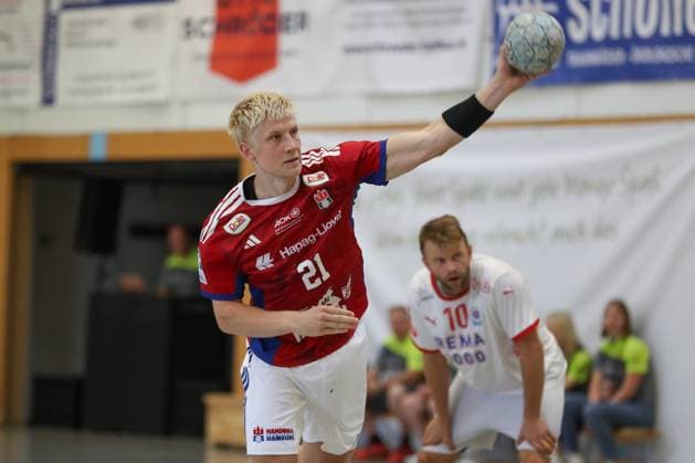 08 08 2025, xgox, Handball Heide Cup, Handball Sport Verein Hamburg Kolstad Handbold emspor, v l Ferderik Bo Andersen Hamburg, 21 at Siebenmeter Schneverdingen