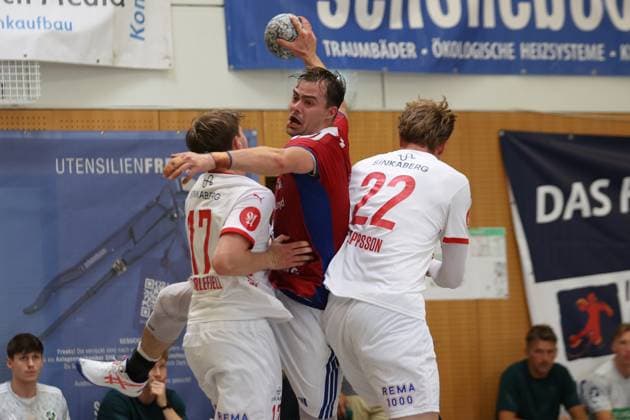 IHC 2025 HSV Hamburg vs Kolstad IL 08 08 25 Andreas Magaard Nr 04, Hamburger Sport Verein Hamburg vs Magnus Stølefjell Nr 17, Kolstad IL and Simon Jeppsson Nr 22, Kolstad IL IHC 2025 HSV Hamburg vs Kolstad IL, KGS Sporthalle on 08 08 25 Copyright: xBEAUTIFULxSPORTS MarioxM.xKobergx