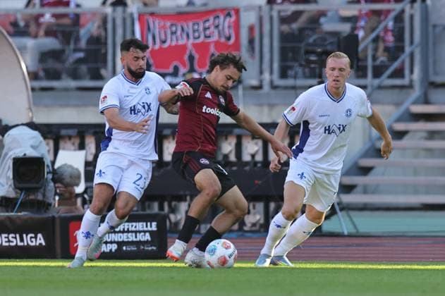 08 08 2025 Soccer Season 2025 2026 2 Soccer Bundesliga 02 Matchday 1 FC Nürnberg FCN Club SV Darmstadt 98 SVD Lilien Sportfoto Zink DaMa xdaxmax DFL regulations prohibit any use of photographs as image sequences and or quasi video only for editorial use Marco Richter 23, SV Darmstadt 98 D98 SV98 Rafael Lubach 18, 1 FC Nürnberg FCN Isac Lidberg 7, SV Darmstadt 98 D98 SV98